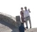 François Hollande et Valérie Trierweiler se promènent au Fort de Brégançon, le vendredi 3 août 2012.