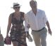 François Hollande et Valérie Trierweiler se promènent au Fort de Brégançon, le vendredi 3 août 2012.