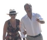 François Hollande et Valérie Trierweiler se promènent au Fort de Brégançon, le vendredi 3 août 2012.