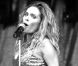  Clara Morgane, sublime, lors du concert "ON THE BEACH" à Liège durant lequel elle s'est produite aux côtés du DJ Jey Didarko, son mari, et de ses danseurs Harmony et Fabso le 2 août 2012. 
