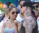 Nicole Richie en pleine discussion avec son beau-frère Benji Madden lors d'une fête d'anniversaire à Beverly Hills. Le 19 août 2012.