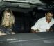 Fergie et Josh Duhamel ont du fendre une foule compacte de photographes à la sortie du restaurant Craig à Los Angeles le 21 août 2012
