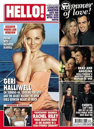 Geri Halliwell en couverture du magazine  Hello!  à l'occasion de son 40e anniversaire et de ses vacances dans le sud de la France. Août 2012.