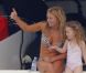 L'année dernière, Geri Halliwell et sa fille Bluebell profitait déjà un yatch dans le sud de la France, le 17 juin 2011.