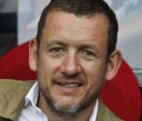 Dany Boon lors du match du Paris Saint Germain face à Lorient au Parc des Princes à Paris le 11 août 2012