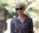 Michelle Williams dans un look sage avec sa fille Matilda dévoile son allure féminine et décontractée lors d'une balade sous le soleil