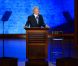 Clint Eastwood prononce un discours et s'adresse à une chaise vide lors du congrès républicain à Tampa le 30 août 2012