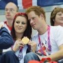 Prince Harry aux Jeux paralympiques : Coqueluche des nageuses du Team GB