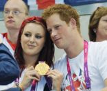 Prince Harry aux Jeux paralympiques : Coqueluche des nageuses du Team GB