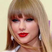Taylor Swift, très en beauté lors des MTV Video Music Awards 2012. Los Angeles, le 6 septembre 2012.