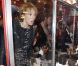 L'actrice Laura Smet à l'Espace Commines où Karl Lagerfeld présentait sa collection spéciale pour la marque de cosmétiques Shu Uemura, à Paris, le 11 septembre 2012.