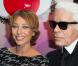 Laura Smet accompagne Karl Lagerfeld pour la présentation de sa collection spéciale pour la marque de cosmétiques Shu Uemura, à Paris, le 11 septembre 2012.