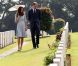 Le prince William et son épouse Kate Middleton le 13 septembre 2012 lors de la visite du Kranji Commonwealth War Cemetery à Singapour