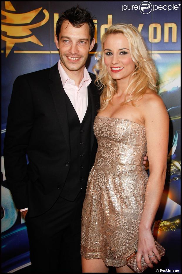 Elodie Gossuin et son époux Bertrand en février 2012.