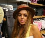 Lindsay Lohan faisant du shopping à Huntington Beach, le 10 août 2012.
