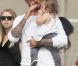 David Beckham regarde ses enfants jouer au football aux côtés de la petite Harper, le samedi 22 septembre à Los Angeles.
