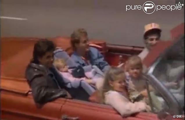 Le générique de la série  La fête à la maison