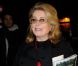 Catherine Deneuve arrive à l'École Nationale Supérieure des Beaux-Arts pour le défilé Lanvin printemps-été 2013. Paris, le 27 septembre 2012.