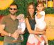 Alessandra Ambrosio en famille lors du 3e Veuve Clicquot Polo Classic annuel, à Los Angeles, le 6 octobre 2012