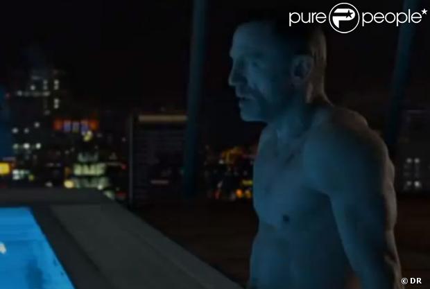 Skyfall  de Sam Mendes, nouvelle bande-annonce illustrée par la chanson d'Adele avant la sortie en salles le 26 octbore 2012.