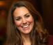 Kate Middleton et son mari le prince William étaient les invités de l'Honorable Société du Middle Temple, une des quatre  Inns of Court , à Londres, le 8 octobre 2012, pour rencontrer des lauréats des bourses royales et inaugurer celle à leur nom.