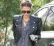 Jessica Alba à Santa Monica arrive à ses bureaux le 9 octobre 2012 dans un look rock et stylé