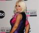 Christina Aguilera assume ses rondeurs à la conférence de presse des American Music Awards 2012, le mardi 9 octobre 2012 à Los Angeles.