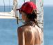 Exclusif - Alessandra Ambrosio en pleine partie de beach-volley sous le soleil de Malibu. Le 14 octobre 2012.