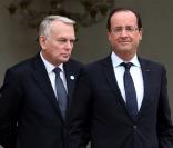 François Hollande et Jean-Marc Ayrault sur le parvis de l'Elysée, le 10 octobre 2012.