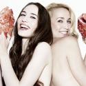 Lizzy Jagger: La fille de Mick Jagger nue contre des poissons, une belle prise !