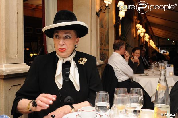 Geneviève de Fontenay en décembre 2011 à Paris