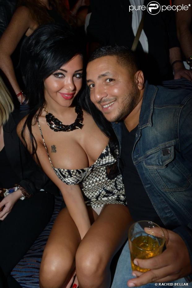 Nabilla et Kamel Djibaoui lors de la soirée Hollywood Girls 2, au duplex à Paris, le 26 octobre 2012