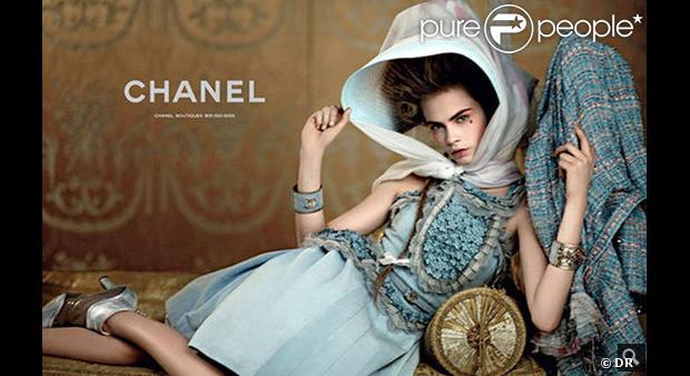 La jeune britannique Cara Delevingne, Marie-Antoinette décadente dans la campagne Croisière 2013 de Chanel