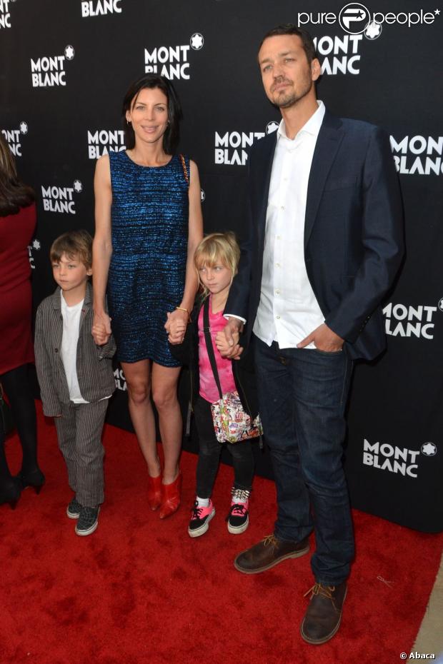 Rupert Sanders, sa femme Liberty Ross et leurs deux enfants le 25 février 2012 à Los Angeles