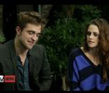 Kristen Stewart et Robert Pattinson lors de leur première interview donnée ensemble depuis l'affaire de tromperie en juillet dernier (MTV)
