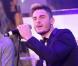 Baptiste Giabiconi : Le beau gosse fait le show jusqu'à Berlin