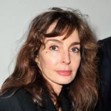 Anne Parillaud au théâtre de la Gaîté Montparnasse pour un concert du pianiste Dimitri Naïditch à Paris le 19 novembre 2012