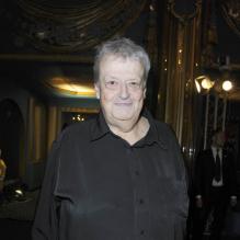 Guy Carlier lors de la Générale de la comédie musicale "Salut les Copains" aux Folies Bergère à Paris le 18 Octobre 2012