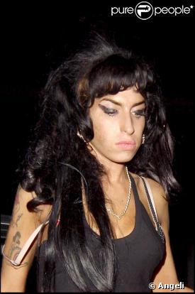 Amy Winehouse, direct to Clinic !