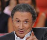 Michel Drucker : L'adaptation de son autobiographie à la télé fait polémique