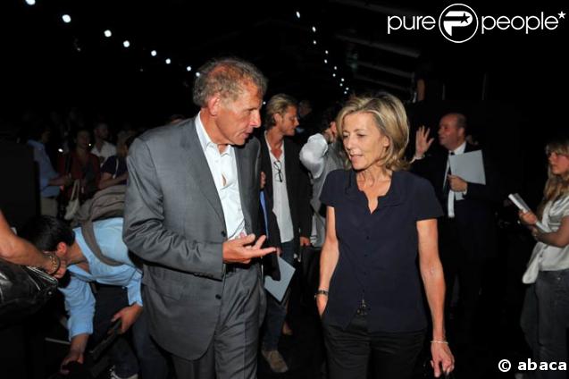 Claire Chazal et PPDA en grande discussion lors du défilé Dior, le 30/06/08