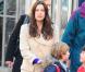 Liv Tyler, belle même sans maquillage, et son fils Milo dans les rues de New York, le 14 décembre 2012.