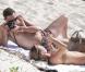 Kate Moss et Jamie Hince se détendent sur une plage à Saint-Barthélémy le 19 decembre 2012