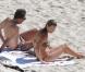 Kate Moss et Jamie Hince se détendent sur une plage à Saint-Barthélémy le 19 decembre 2012