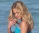 Exclusif - Erin Heatherton en pleine séance photo pour Victoria's Secret sur une plage à Miami. Le 19 décembre 2012.