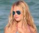 Exclusif - Erin Heatherton en pleine séance photo pour Victoria's Secret sur une plage à Miami. Le 19 décembre 2012.