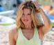 Doutzen Kroes en pleine séance photo sur une plage à Saint-Barthélemy, le 15 décembre 2012.