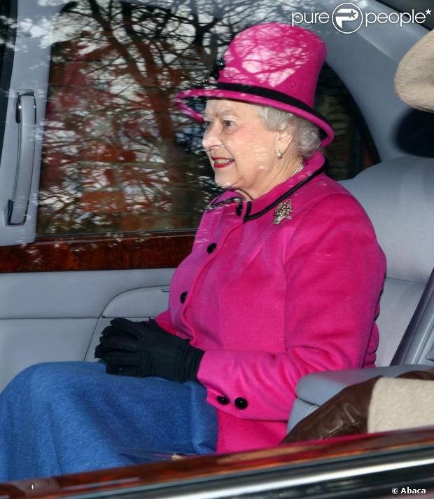 CASA REAL BRITÁNICA - Página 58 1015717-britain-s-queen-elizabeth-ii-arrives-at-620x0-2