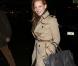 Jessica Chastain en beige marron et gris à Broadway (New York), le 29 décembre 2012.