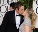 Kristen Bell très enceinte et amoureuse aux Golden Globes 2013